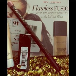 Laura Mercier makeup bundle